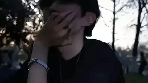 “丙级联赛边裁受伤，球迷紧急替补救援第戎对阵瓦朗谢纳”